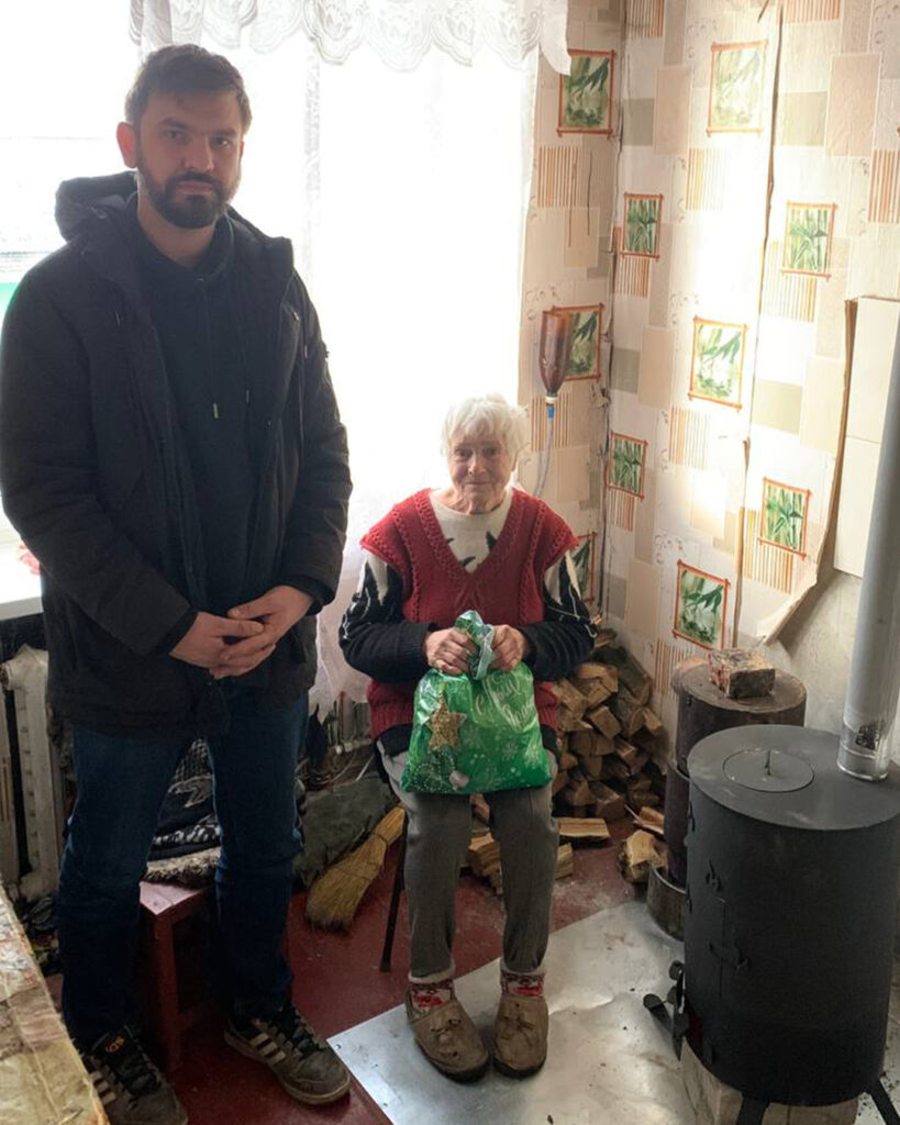 SGA_WinterWarmth_WebsiteSlides_1225_0000s_0008_2023 Feb #5 Stove Vladimir Drok